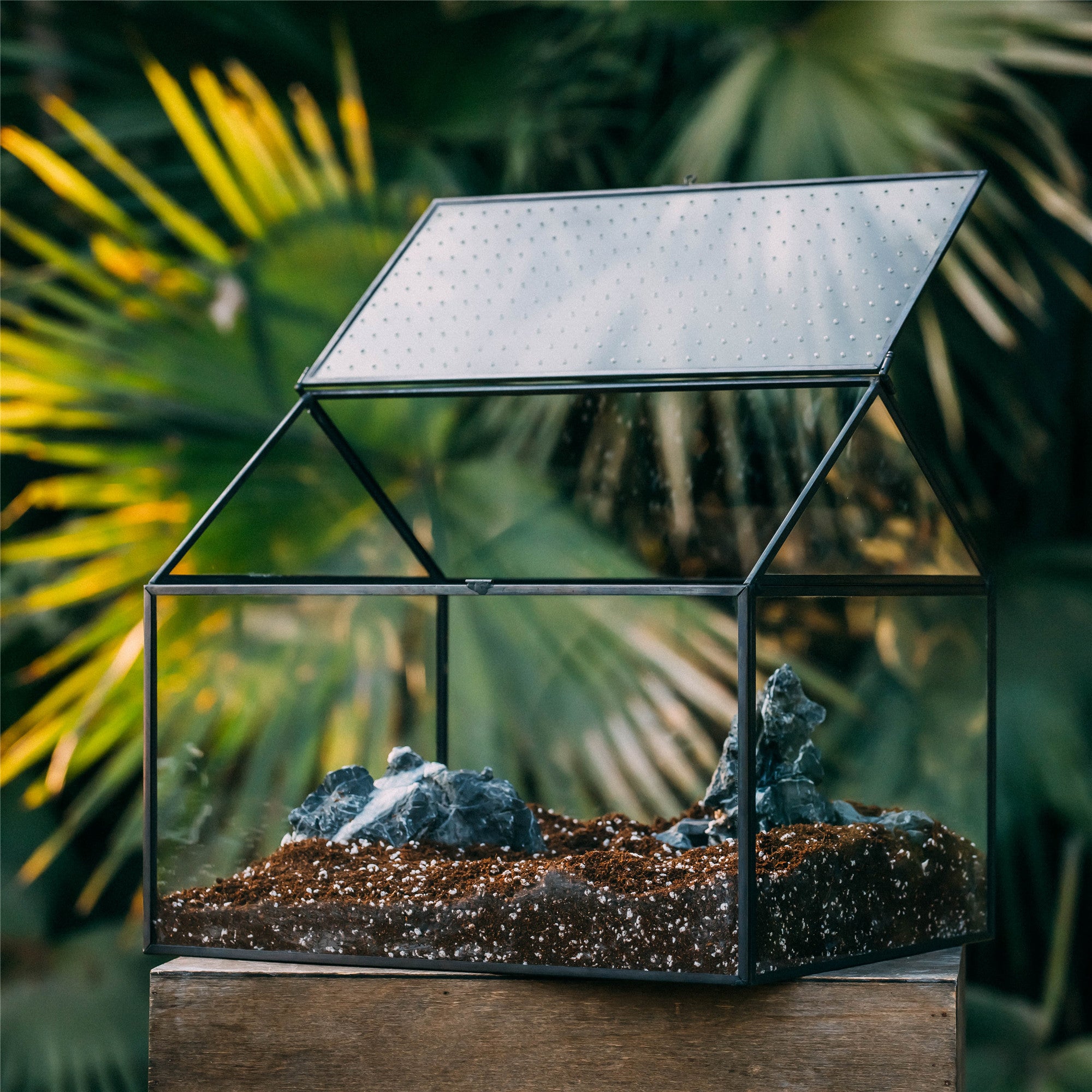 NCYP Handmade Large House Shape Tabletop, with Acrylic Mesh Vent, Swing Lid Latch Geometric Glass Terrarium Box for Snail PH04G3 - NCYPgarden