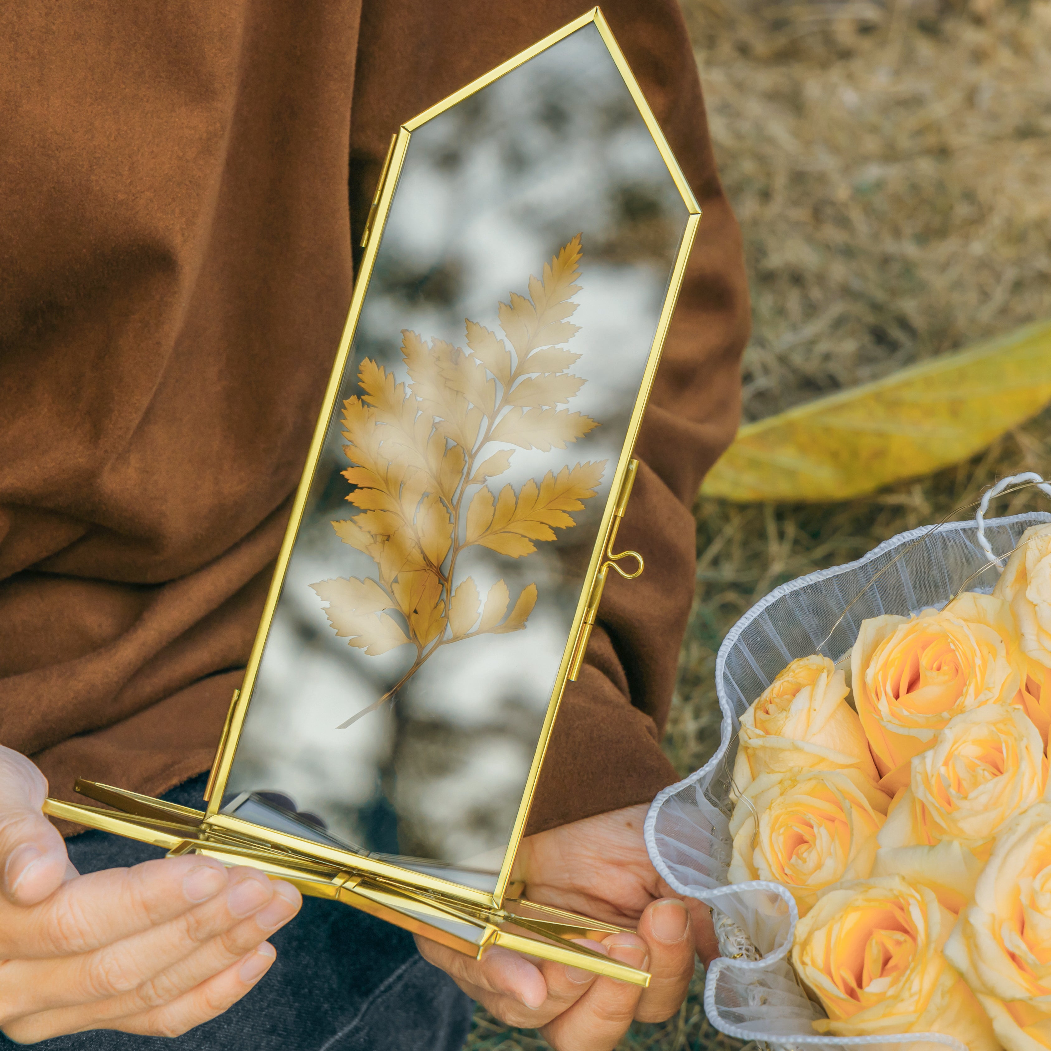 Geometric Gardenia Garden Gold Glass and Brass Wedding Table Number Holder, pressed flower frame - NCYPgarden