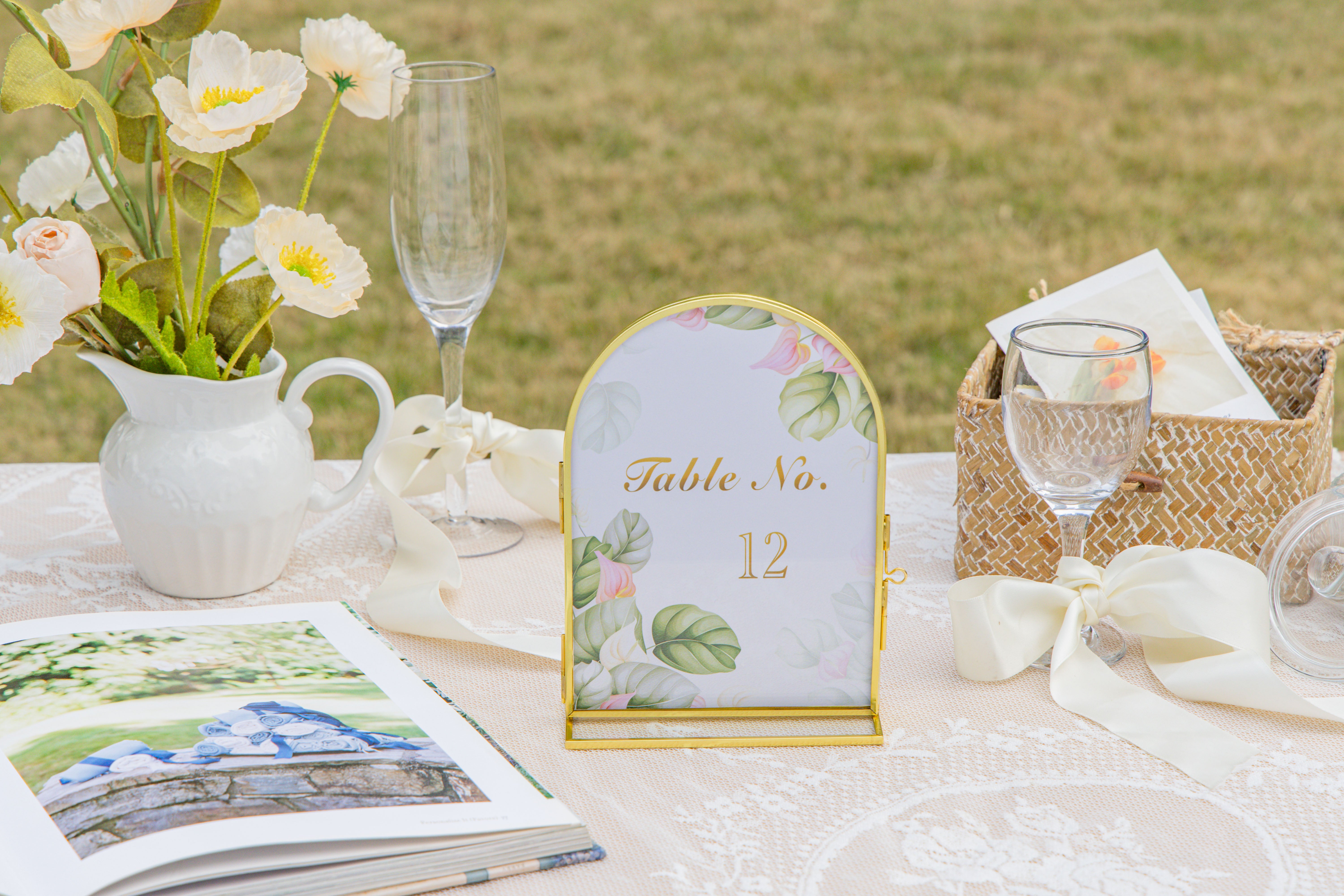 5x7'' Arched Brass and Double Glass Frame,  for Pressed Flowers, Table Number Holder - NCYPgarden