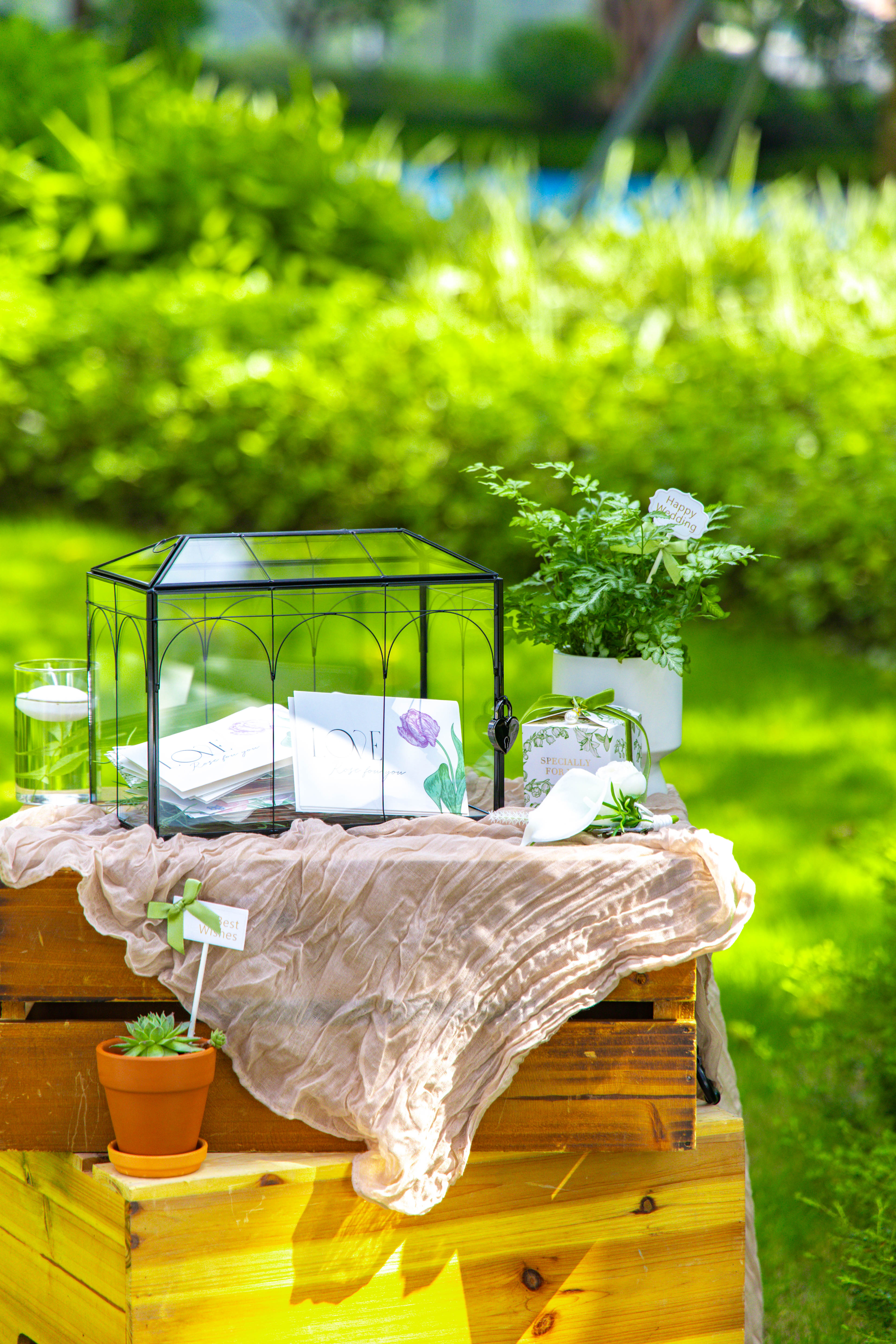 10.2" Handmade Black Wedding Card Box with Slot and Lock, Size Small, for Reception - NCYPgarden