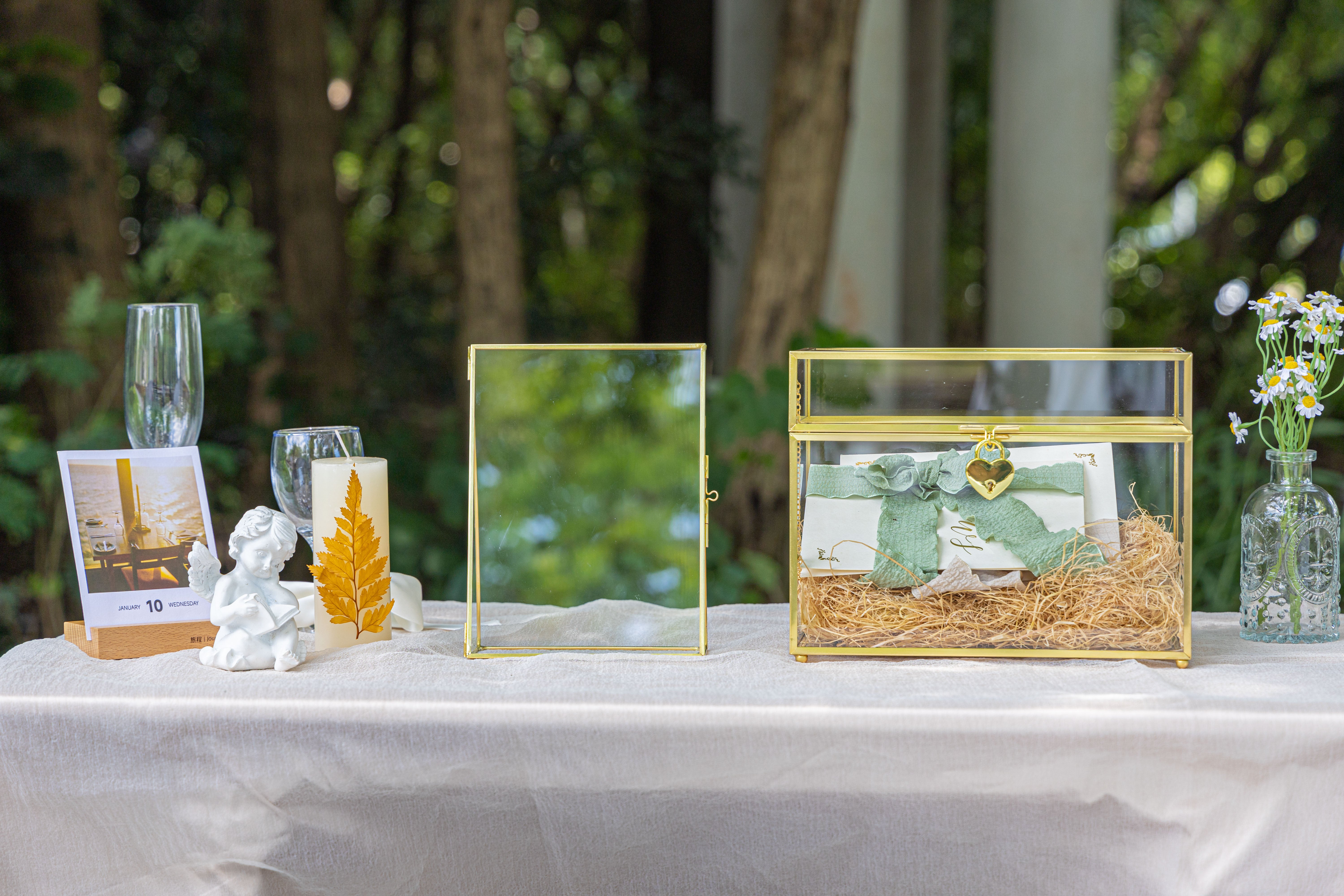 NCYP Tabletop Gold 5x7, 6x8 5.5x7 Brass Glass Photo Picture Display Frame - NCYPgarden