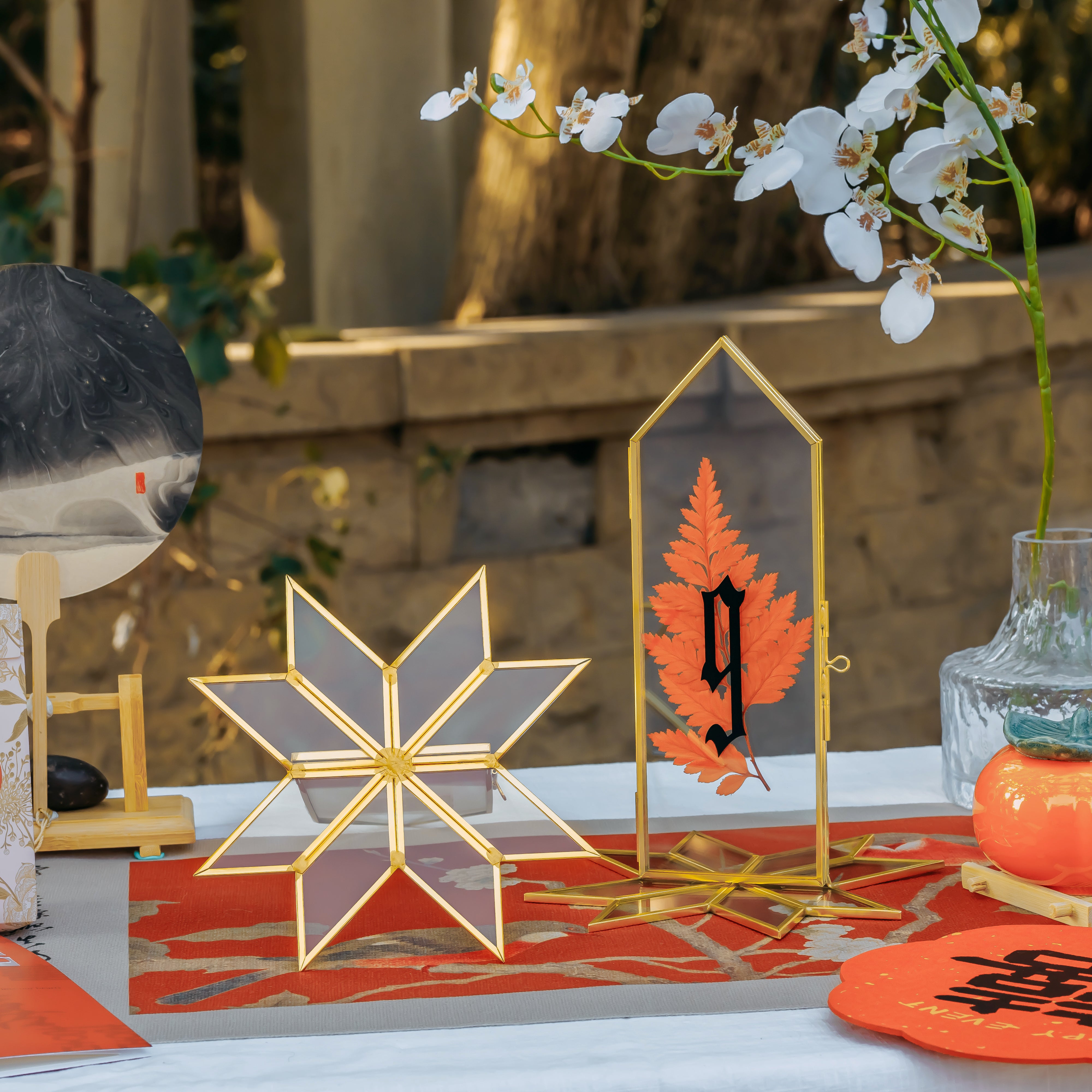 Geometric Gardenia Garden Gold Glass and Brass Wedding Table Number Holder, pressed flower frame - NCYPgarden