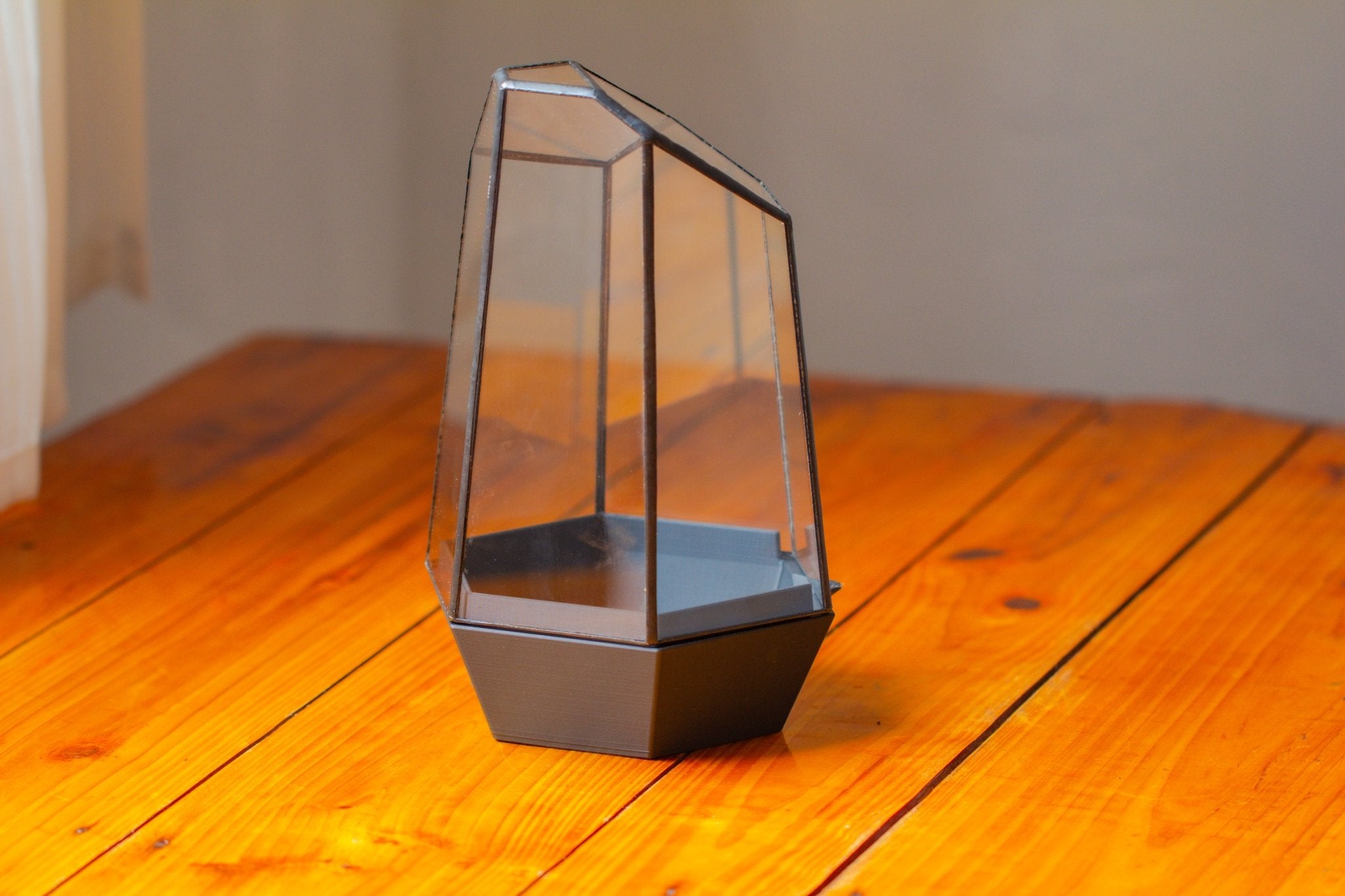 Self - Contained Close Terrarium with Waterproof Base, Geometric Glass Cover for Moss, Sundew and Venus Flytrap PG01J3 - NCYPgarden