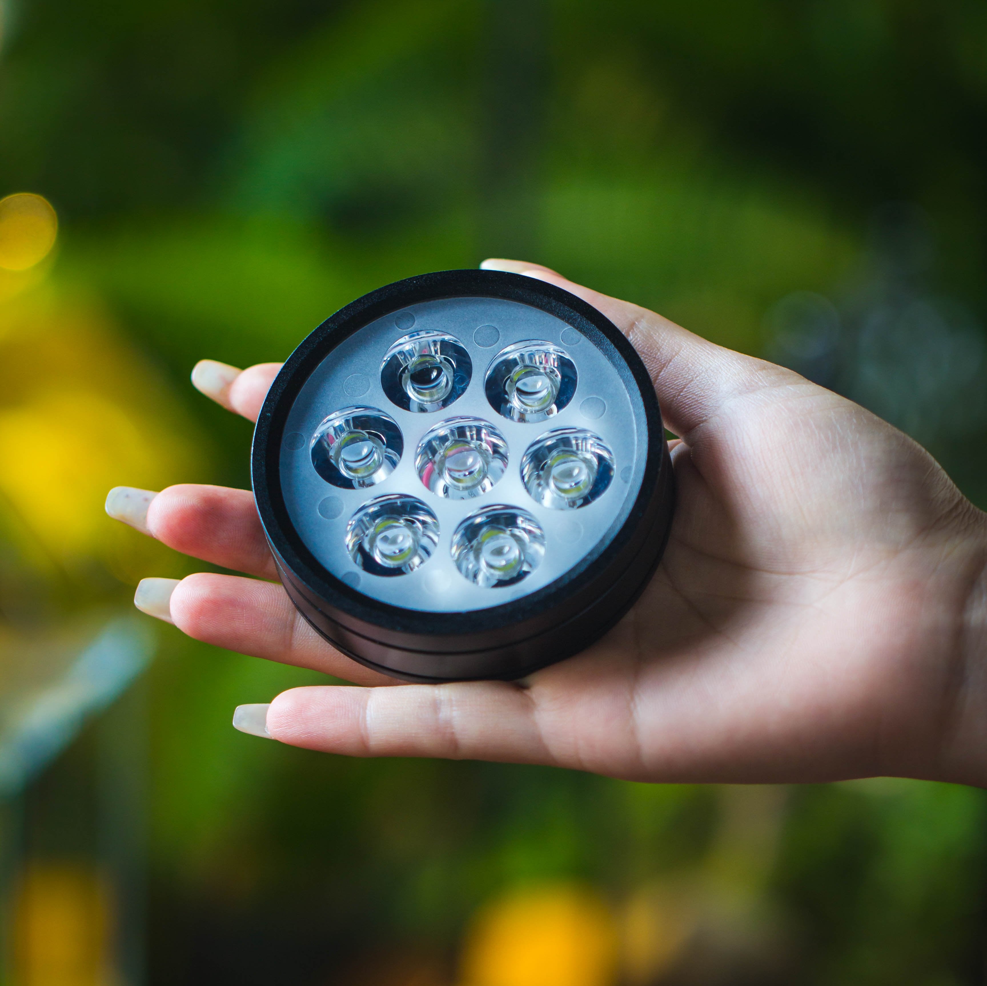 Self stick Magnetic LED grow light, USB, 5W, 7W - NCYPgarden