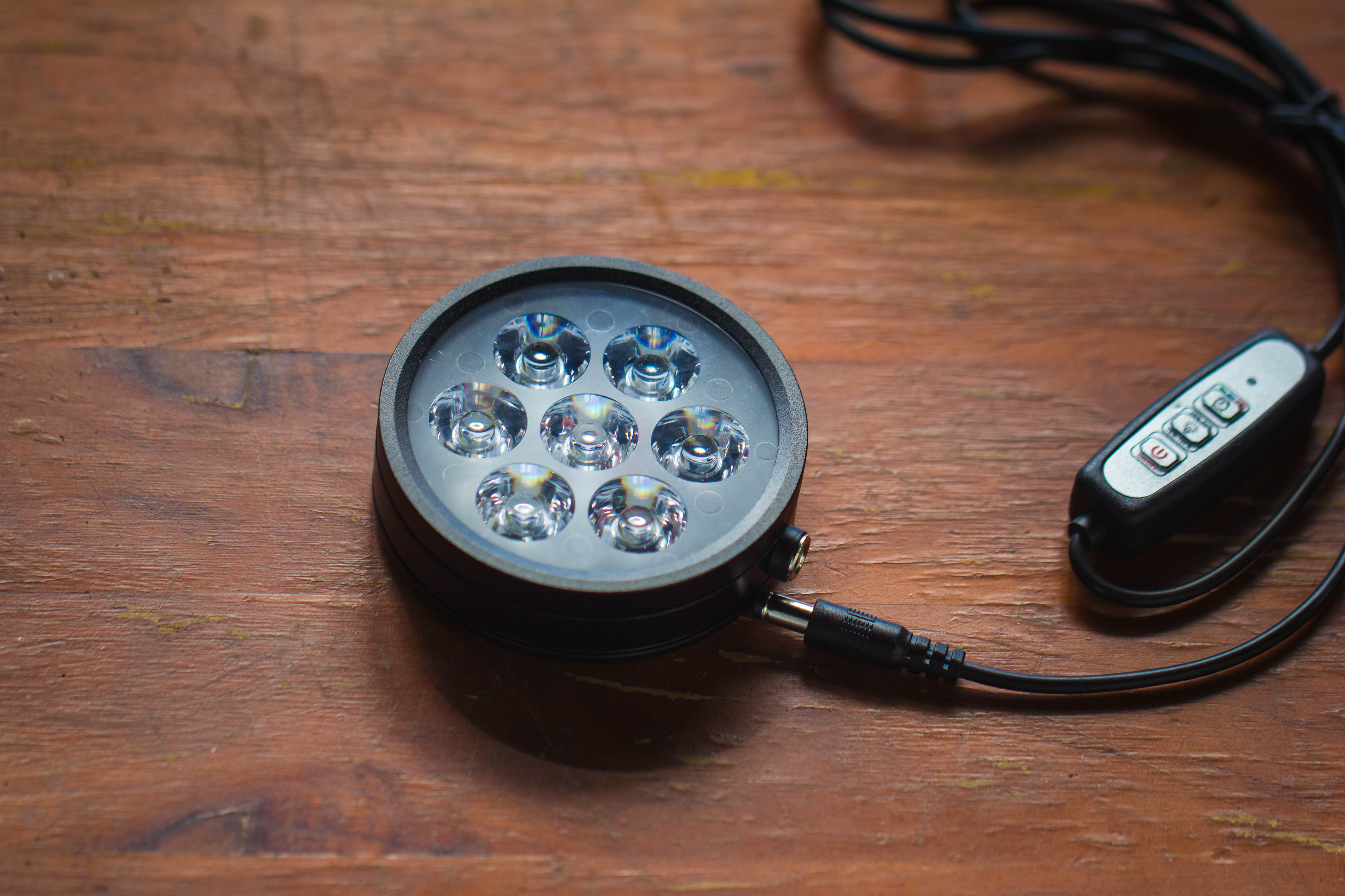 Medium Cylinder Terrarium with LED Grow Lamp, Acrylic Lid Set for Bog, Carnivorous plants -15x25cm - NCYPgarden