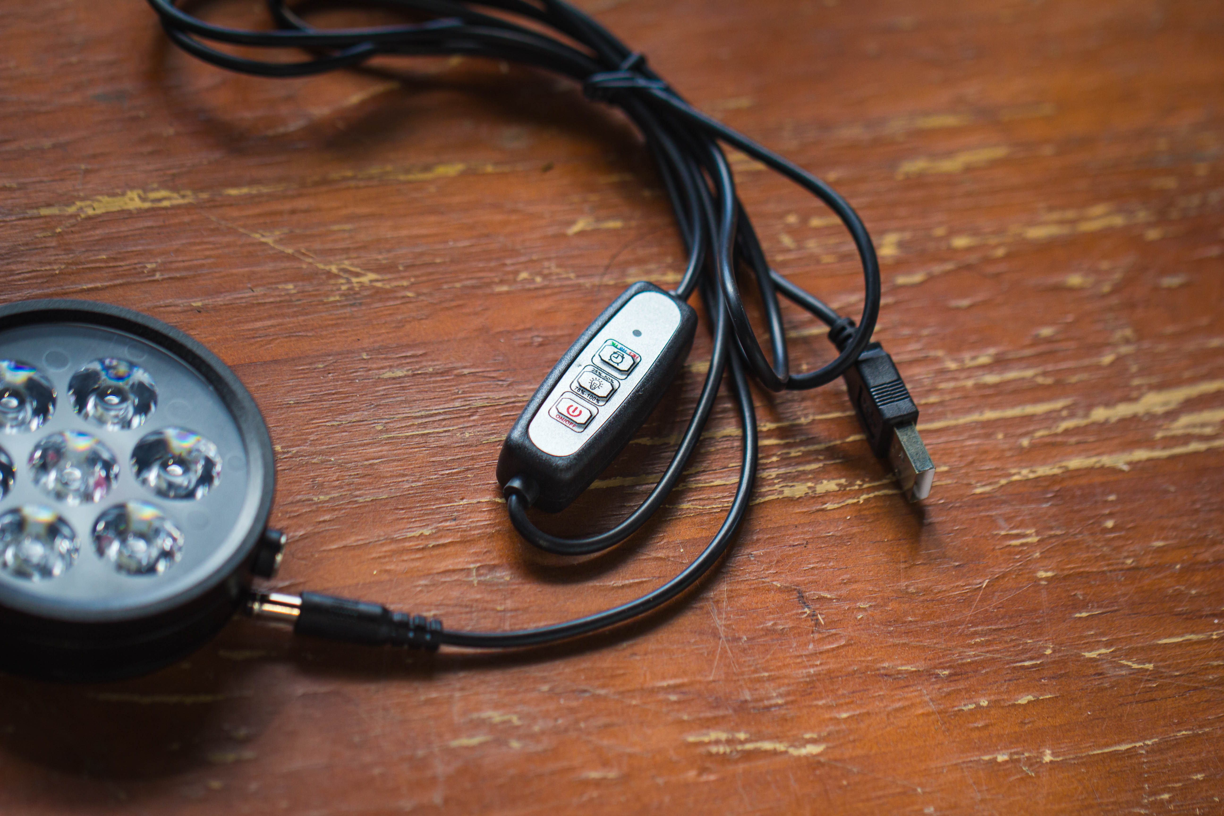 Self stick Magnetic LED grow light, USB, 5W, 7W - NCYPgarden