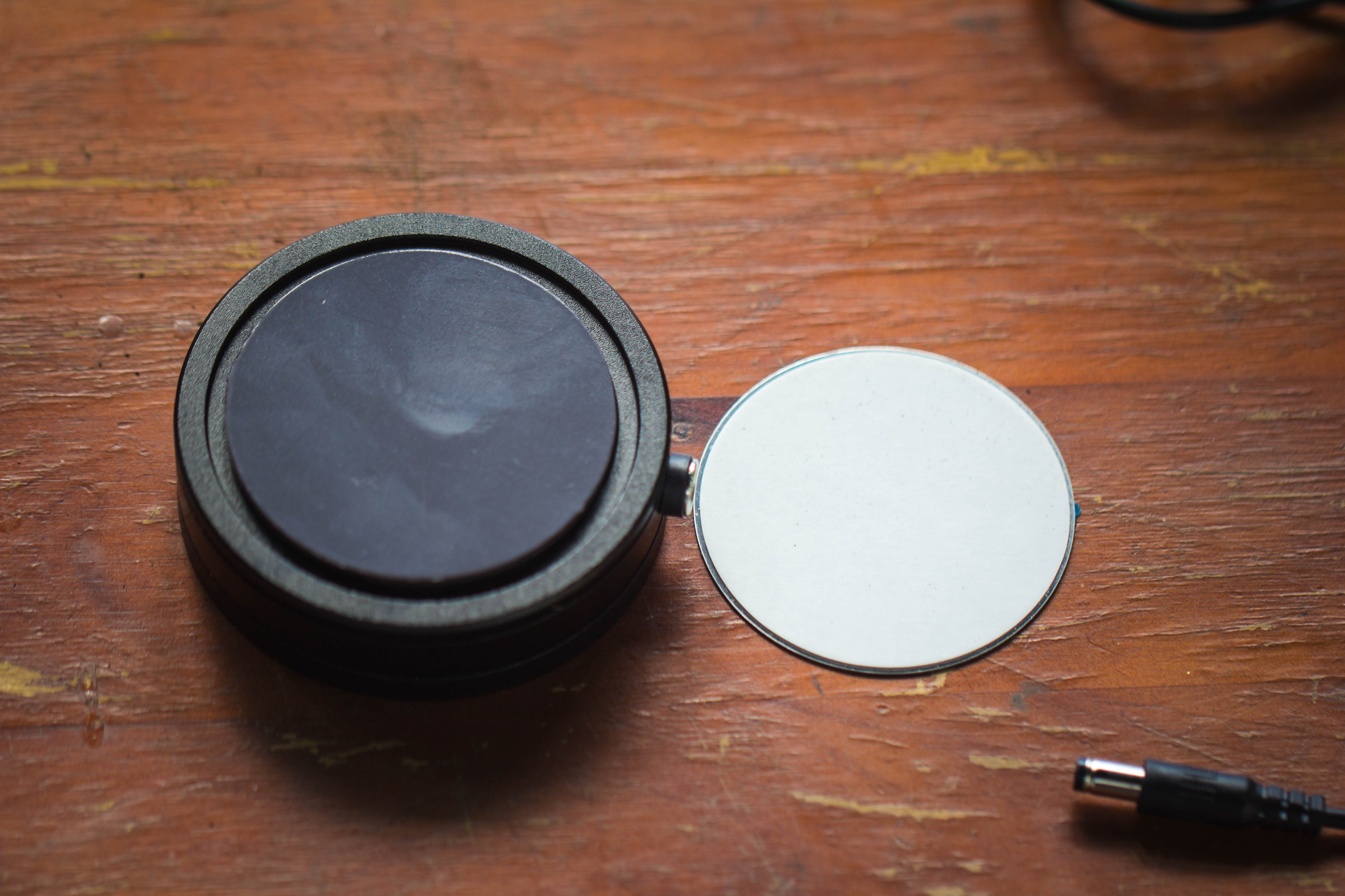 Medium Cylinder Terrarium with LED Grow Lamp, Acrylic Lid Set for Bog, Carnivorous plants -15x25cm - NCYPgarden