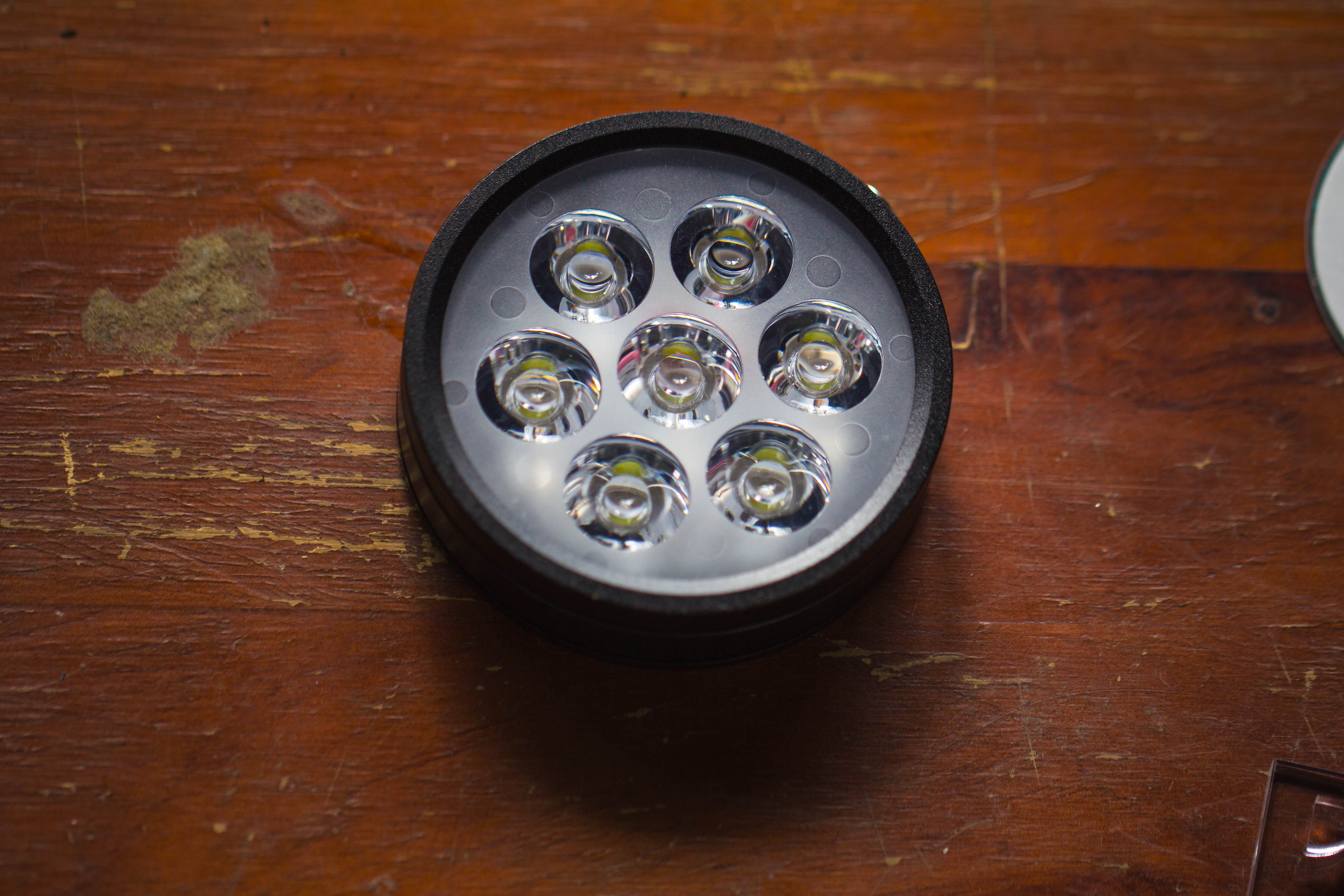 Self stick Magnetic LED grow light, USB, 5W, 7W - NCYPgarden