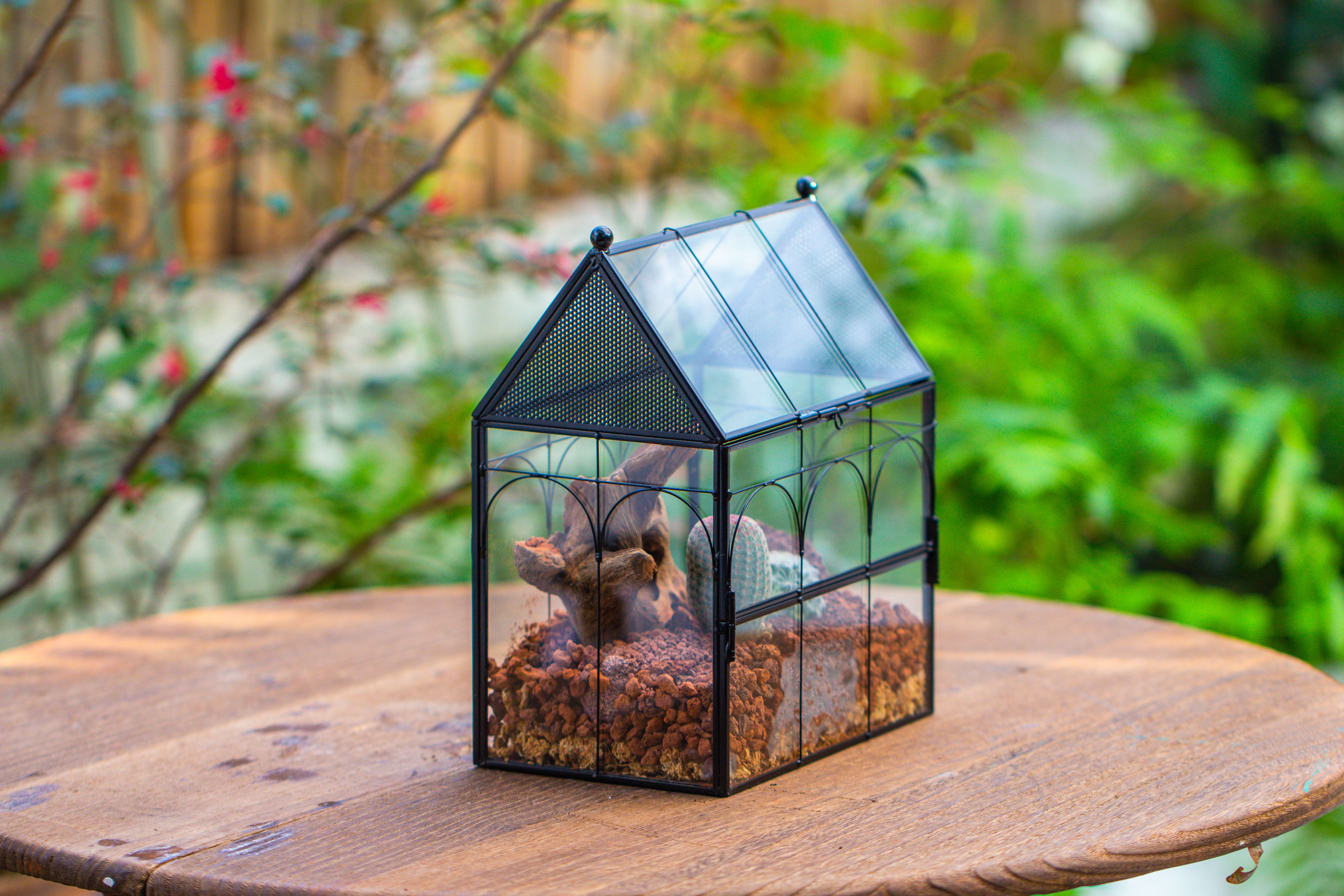 NCYP Vintage House Shape Glass Geometric Terrarium, with side door, with Mesh / vent holes for small Insects Pet - NCYPgarden