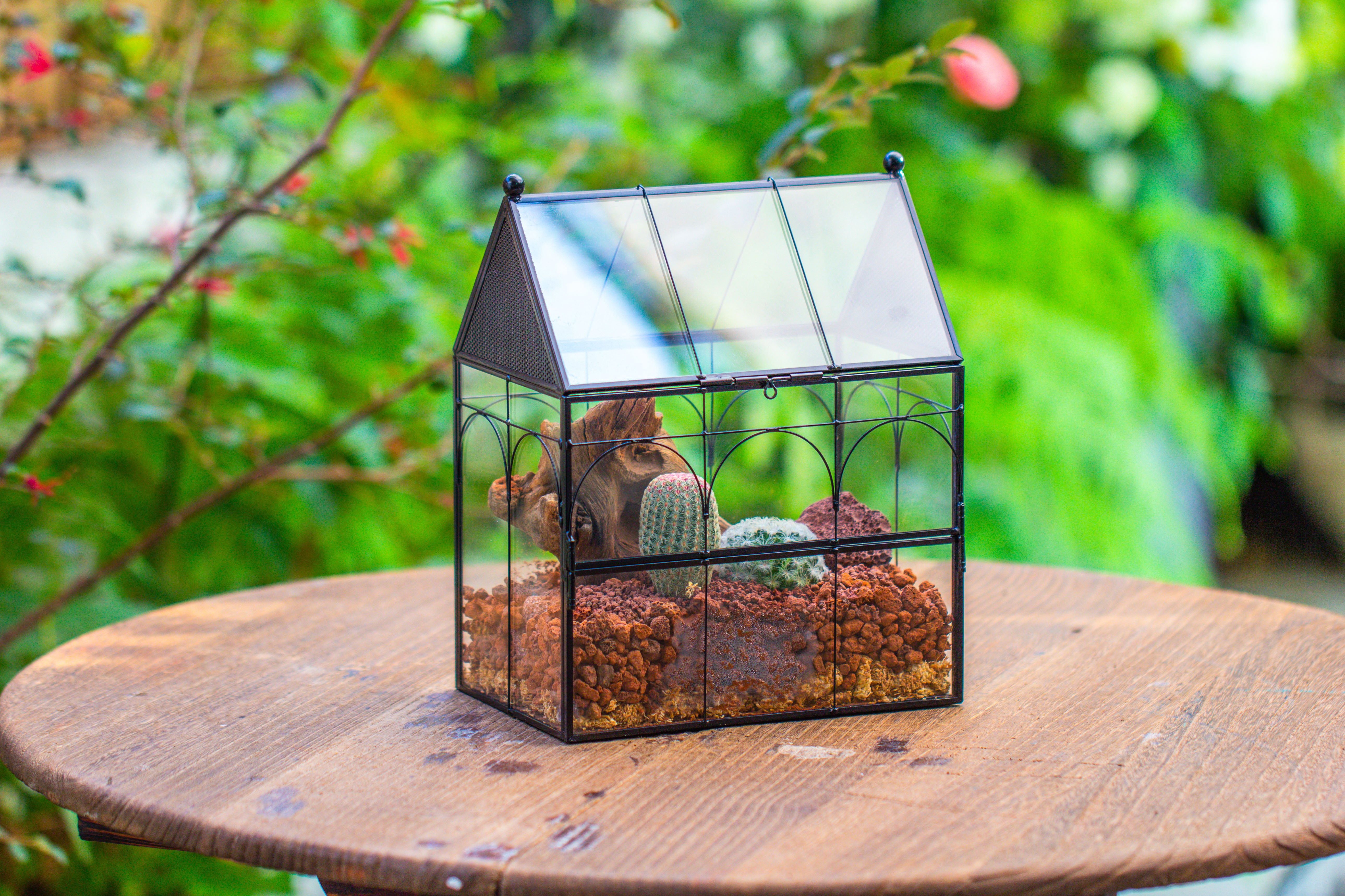 NCYP Vintage House Shape Glass Geometric Terrarium, with side door, with Mesh / vent holes for small Insects Pet - NCYPgarden